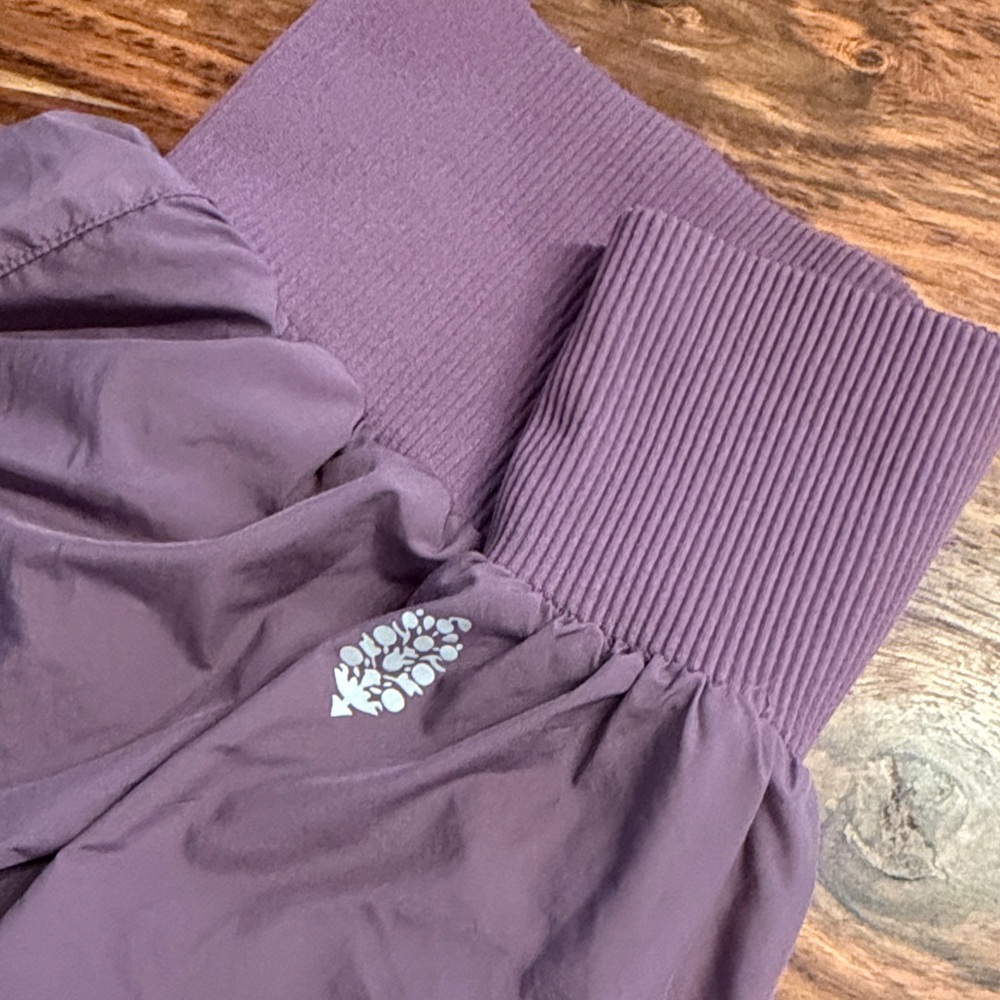 FREE PEOPLE FP MOVEMENT Carpe Diem High-Waist Purple Active Shorts Size XS - Picture 3 of 9
